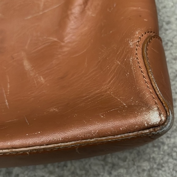 Danier Brown Leather Purse - Picture 15 of 15